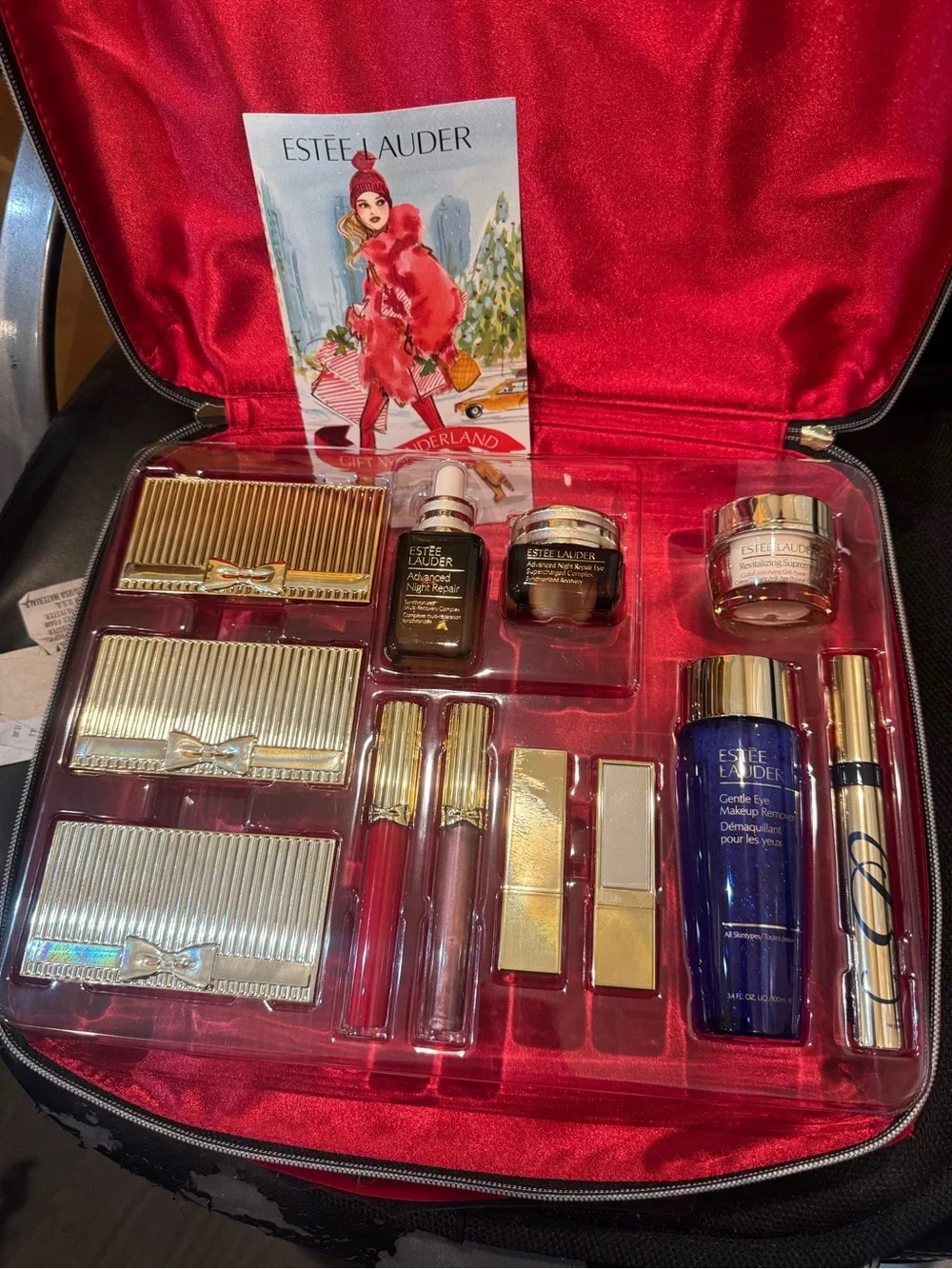 Estee Lauder Makeup Gift Set – Color Envy Full Size Blockbuster Red Velvet case‎